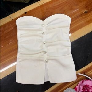 Elegant White Strapless Top